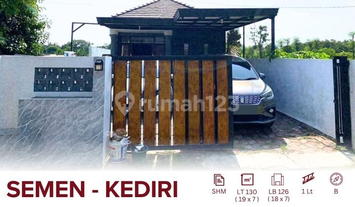 For Sale: House in Semen, Kediri Regency, 5 Minutes from Jayabaya Stadium, 10 Minutes from Kadiri University, Kediri Bus Terminal.
