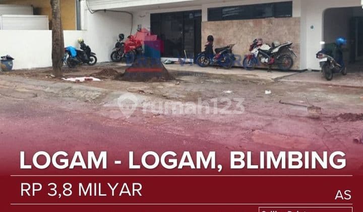 Warehouse for Sale in Blimbing Area, Suitable for Business: Warehouse, Office, Padel Court, School, Boarding House or Accommodation, 100 Meters from Sp Sudarmo, Flood-Safe, Spacious Parking. Fuso Trucks Can Pass.