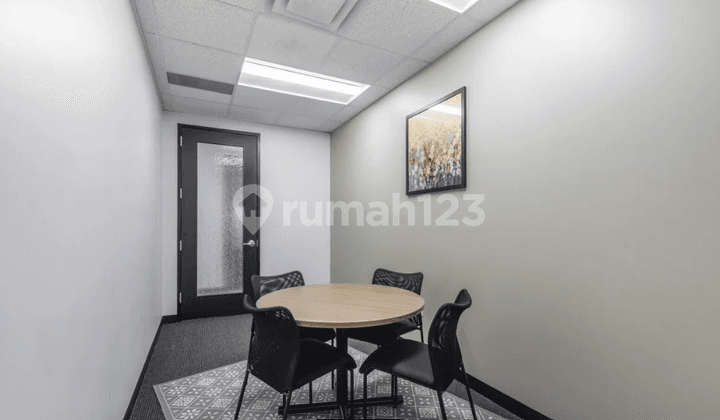 Kantor Unit Furnished 4Pax di Menara Bidakara Dekat LRT