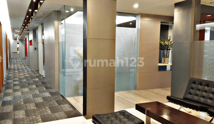 Kantor Unit Furnished 10 Pax di Mayapada Tower Dekat MRT