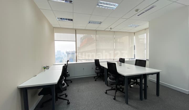 Sewa Kantor Unit Furnished 6 Pax di M Center Kebayoran Lama