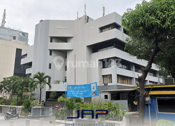 Kantor Area Kuningan di Gedung Lina Luas 120 Sqm Fitted