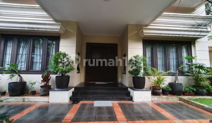 Turun Harga Rumah Mewah Area Taman Wijaya Kusuma Cilandak Barat