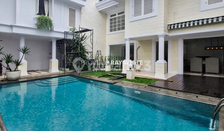 Exclusive & Life Changing Luxurious House At Pondok Indah