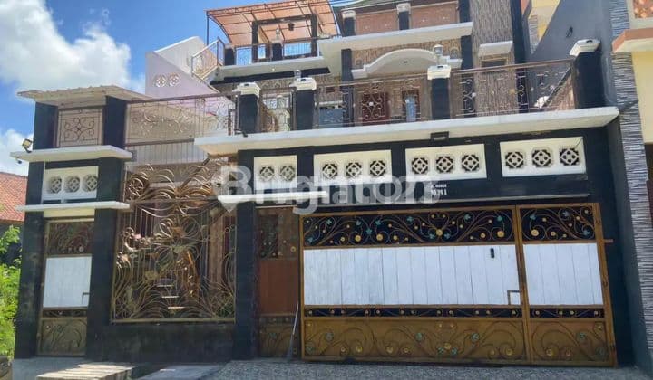 RUMAH MINIMALIS 3 LANTAI SIAP HUNI JIMBARAN