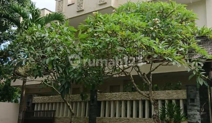 Rumah Fully Furnish Di Area Hote Dan Villa Villa Di Taman Mumbul Nusa Dua
