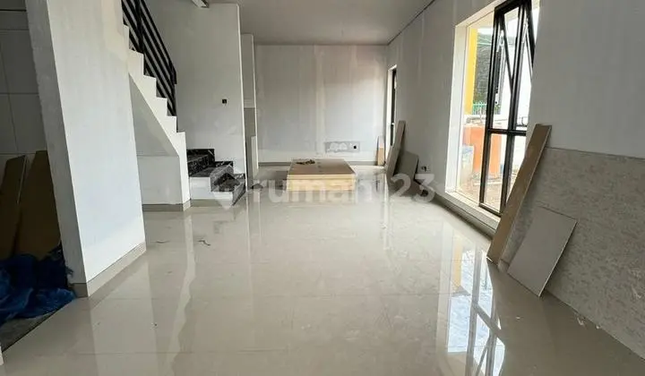 Minimalist Brand New House in Taman Surya, West Jakarta