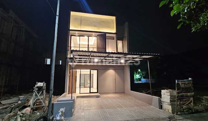 Rumah Baru 2 Lantai Citraland Dekat Pakuwon Mall Citraland Greenlake