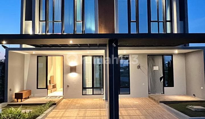 Rumah Simpang Baru Darmo Permai Selatan Dekat Papaya One Gate Sistem Dengan Lake View Mewah