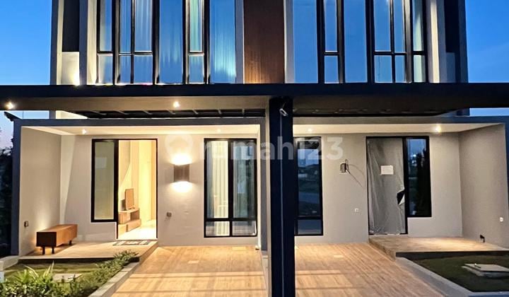 Rumah Simpang Baru Darmo Permai Selatan Dekat Papaya One Gate Sistem Dengan Lake View Mewah