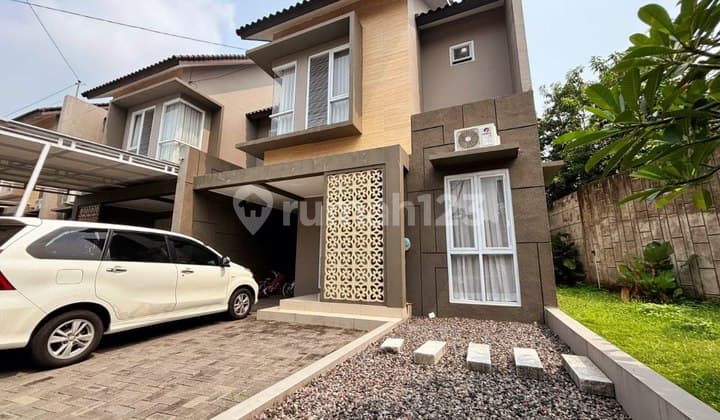 Rumah Mewah Cluster Elit Mangesti Raya 2 Lantai
