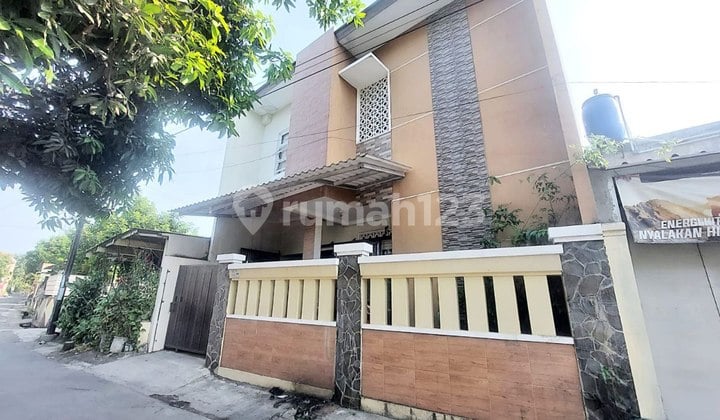 Boarding House near UMS Campus Active and Strategic Location 2 Floors