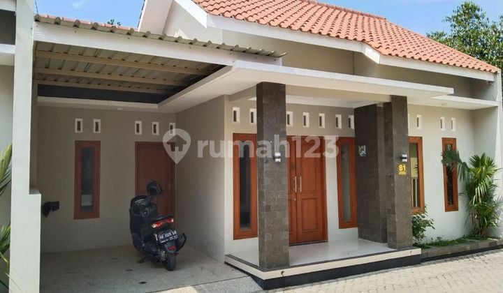 Rumah Murah di Colomadu Minimalis Cantik Sekali Nyaman Siap Huni