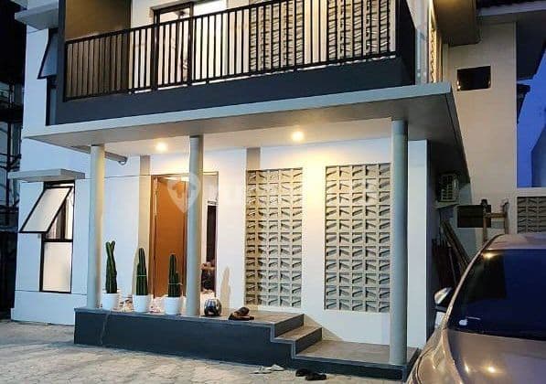 Kost Exclusive Solo Kota Baru 2 Lantai Potensial Tengah Kota Solo