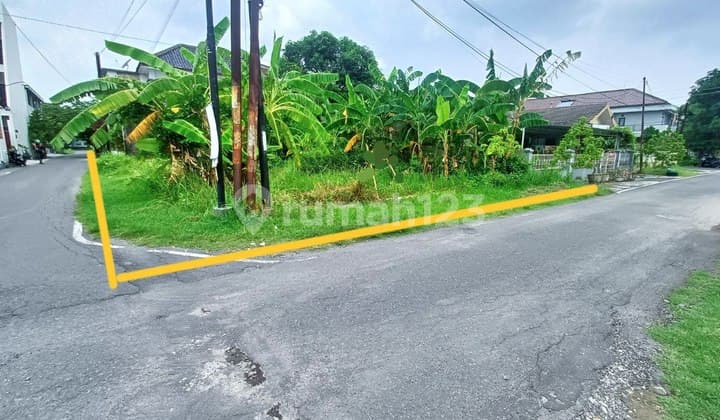 Tanah Pekarangan Kota Solo Dekat Ke Kampus Ums Dan Atmi