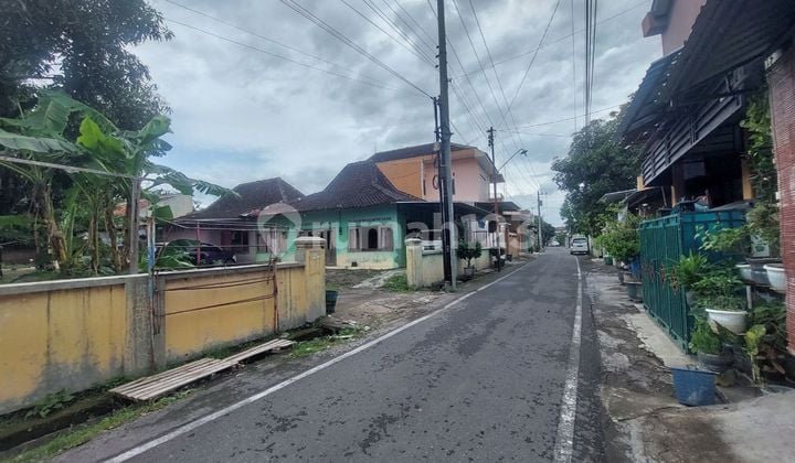 Tanah Pekarangan Kota Solo Lokasi Nyaman Siap Bangun