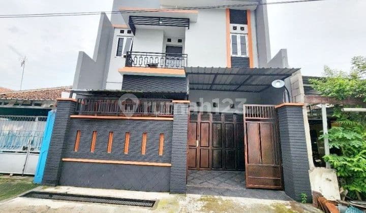 Kos Dijual Tengah Kota Solo 2.5 Lt Dekat Grand Mall Dan Paragon