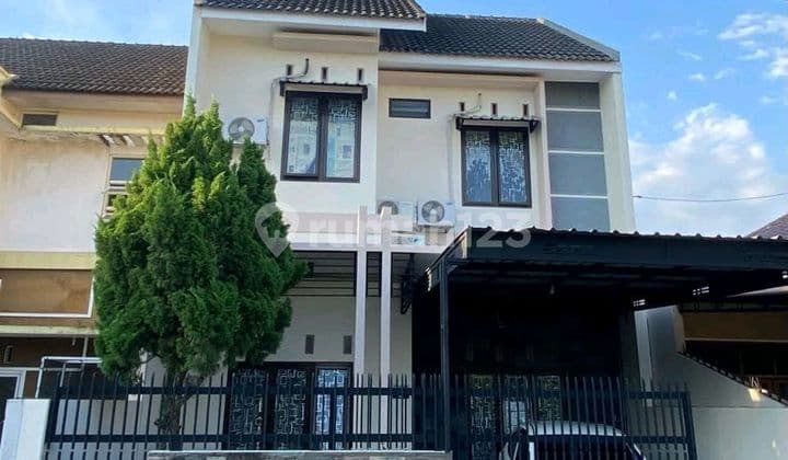 Rumah Furnish 2 Lantai Kartasura Dekat Luwes Mall Dan Karima Utama