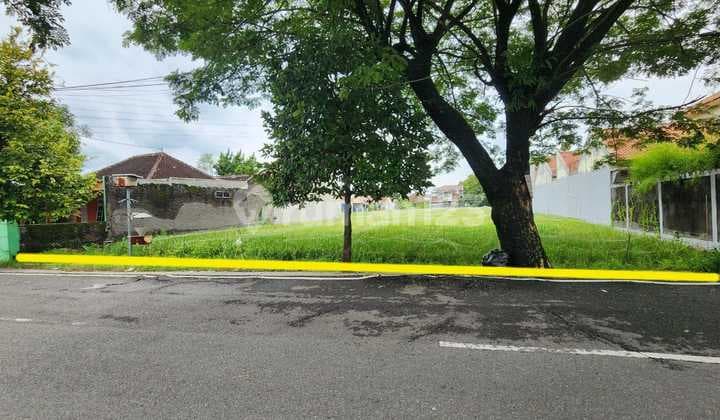 Prime Central Solo City Land with Two Road Frontages