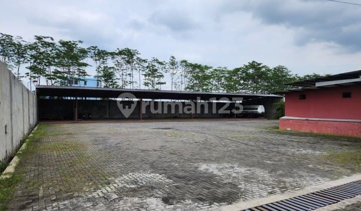 Gudang Luas Kawasan Industri dan Pergudangan Dekat Tol dan Bandara