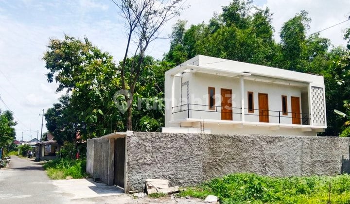 Kos Baru 2 Lantai Dekat Rumah Sakit Umum Daerah Fatmawati