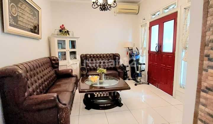 For Sale: Modern Family Home in Emerald Bintaro, Ready to Occupy
