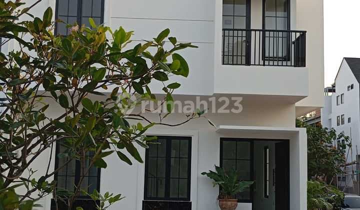 Dijual Rumah Bagus Brand New di Nusa Loka BSD Bangunan Siap Huni