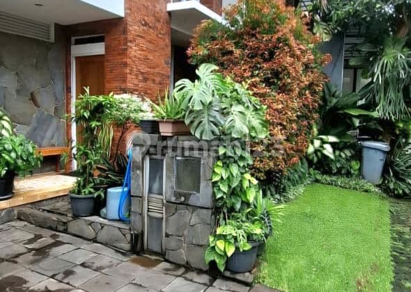 Dijual Rumah Bagus di Sektor 9 Bintaro Lokasi Nyaman Siap Huni