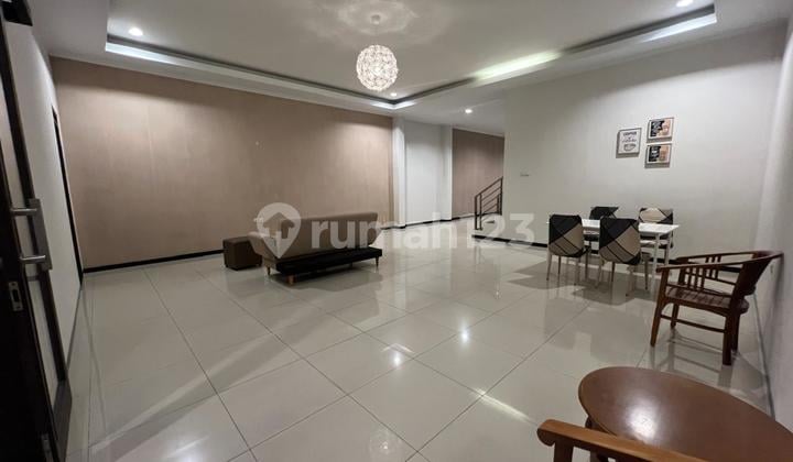 Di Sewakan Rumah Ternyaman Besar Mekarwangi