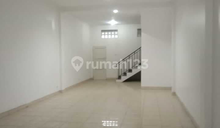 Di Sewakan Ruko Di Setra Duta