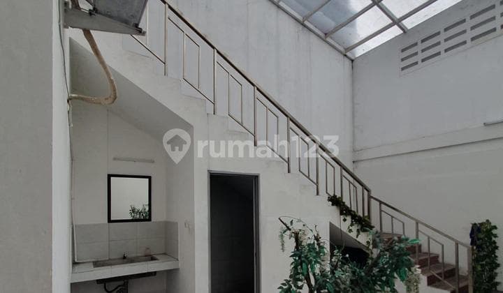 Di Jual Ruko Strategis Batununggal