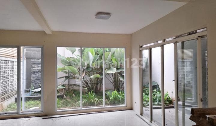 Di Sewakan Rumah Tara Mayang Sunda