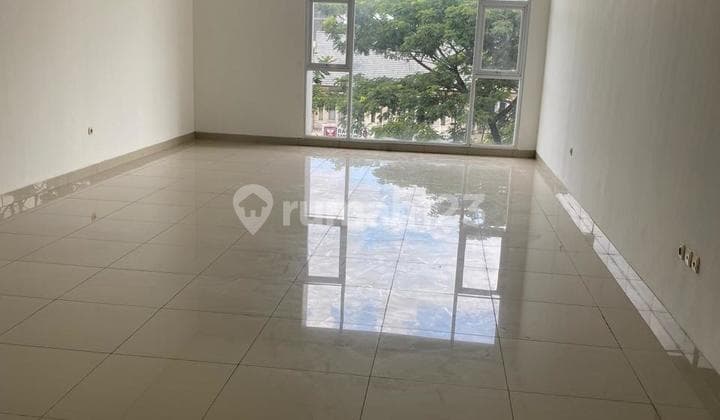 Di Sewakan Ruko 3lantai Mekar Wangi