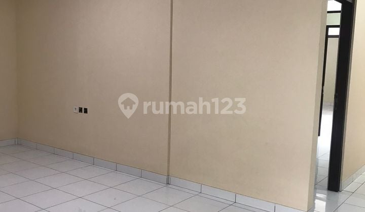 Di Sewakan Rumah Baru Renov Antapani Dekat Griya