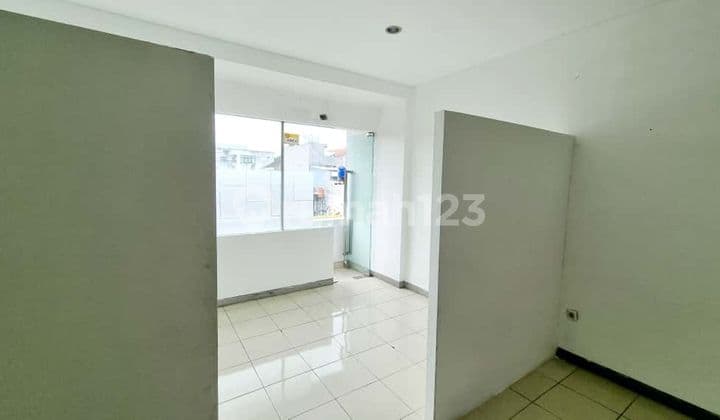 Di Sewakan Hanya Lantai 3 Saja Pasirkaliki Rajiman