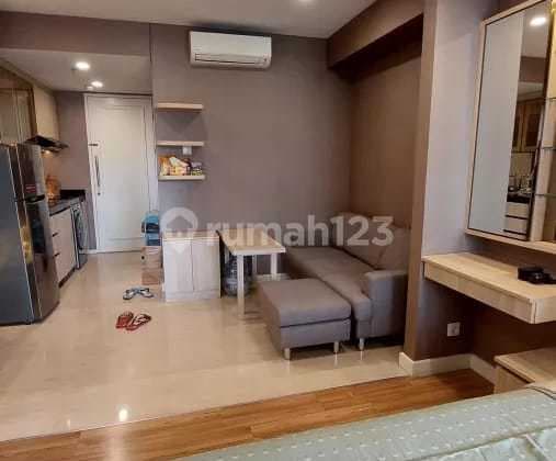 Di Jual Apartement Landmark Full Furnised