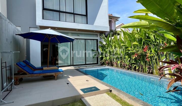 Sewa Baru Vila 3 Kamar Tidur Berperabotan di Sanur Denpasar Bali.