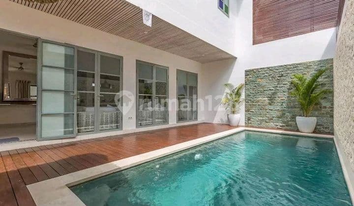 Leasehold Modern Villa Furnished Close To Seminyak Beach Bali.