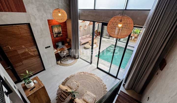2 Bedrooms Villa Minimalis Aesthetic Ungasan Bali