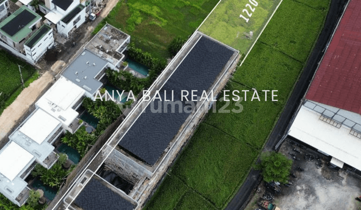 Land in Berawa, Badung SHM 1,220 m²
