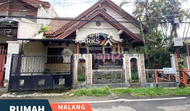 Rumah Hook Luas dan Siap Huni, Cocok untuk Kos di Bunga - Bunga, Lowokwaru Malang