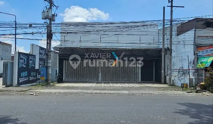 Rumah Usaha, Gudang, Rumah di Nol Jalan Raya La. Sucipto, Blimbing, Malang Kota