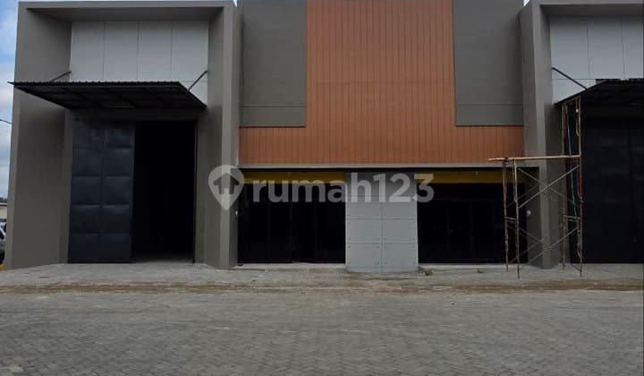 Gudang Modern di Pakisaji, Malang