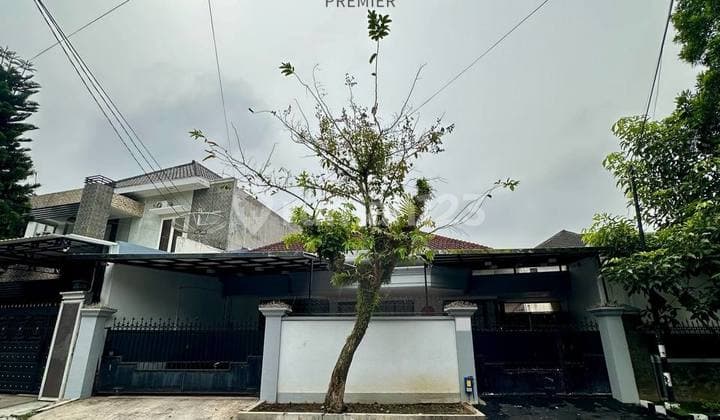 Rumah Mewah Modern Furnish Siap Huni Daerah Gunung-Gunung
