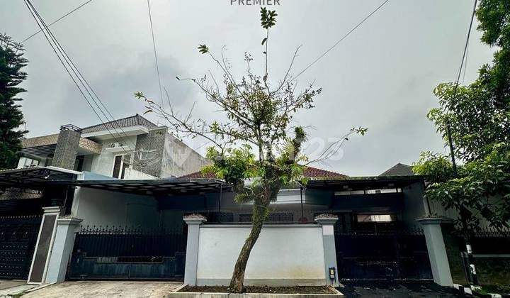Rumah Mewah Modern Furnish Siap Huni Daerah Gunung-Gunung