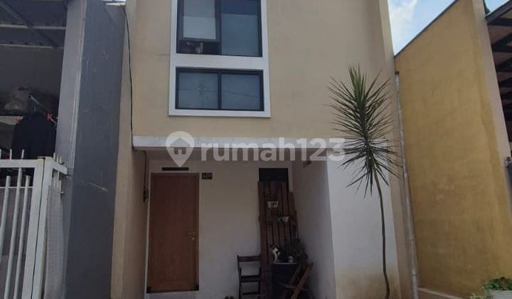 Rumah di Pandanwangi, Sulfat, Blimbing, Malang