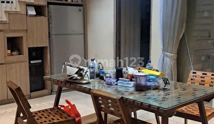Jual Rumah Cantik Siap Huni Nusa Loka Bsd
