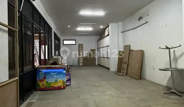Gudang Bizpark Daan Mogot 504m2, 2 Lantai Gudang + Kantor
