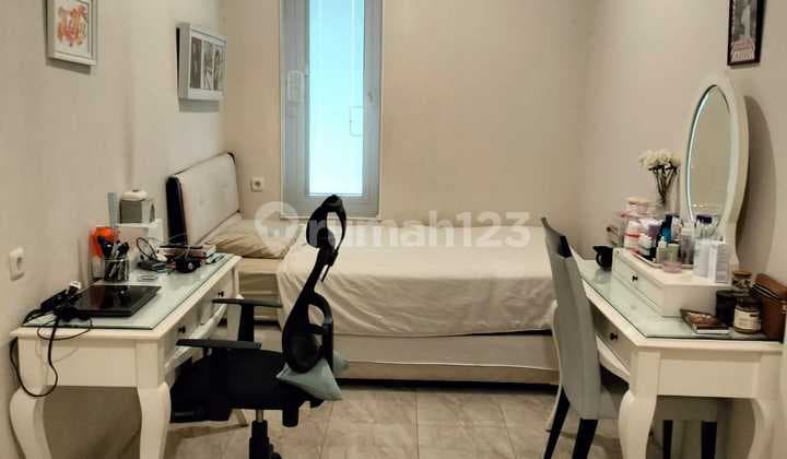 Permata Buana 1.5-Story House 144 m2 - 8x18 RARE FIND !!