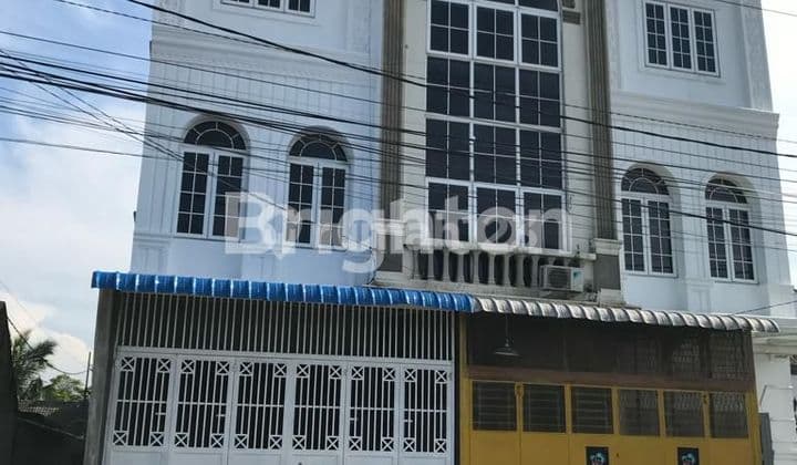 RUKO 3,5 TINGKAT KOMPLEKS ELEGANT KARYA DAME MEDAN BARAT